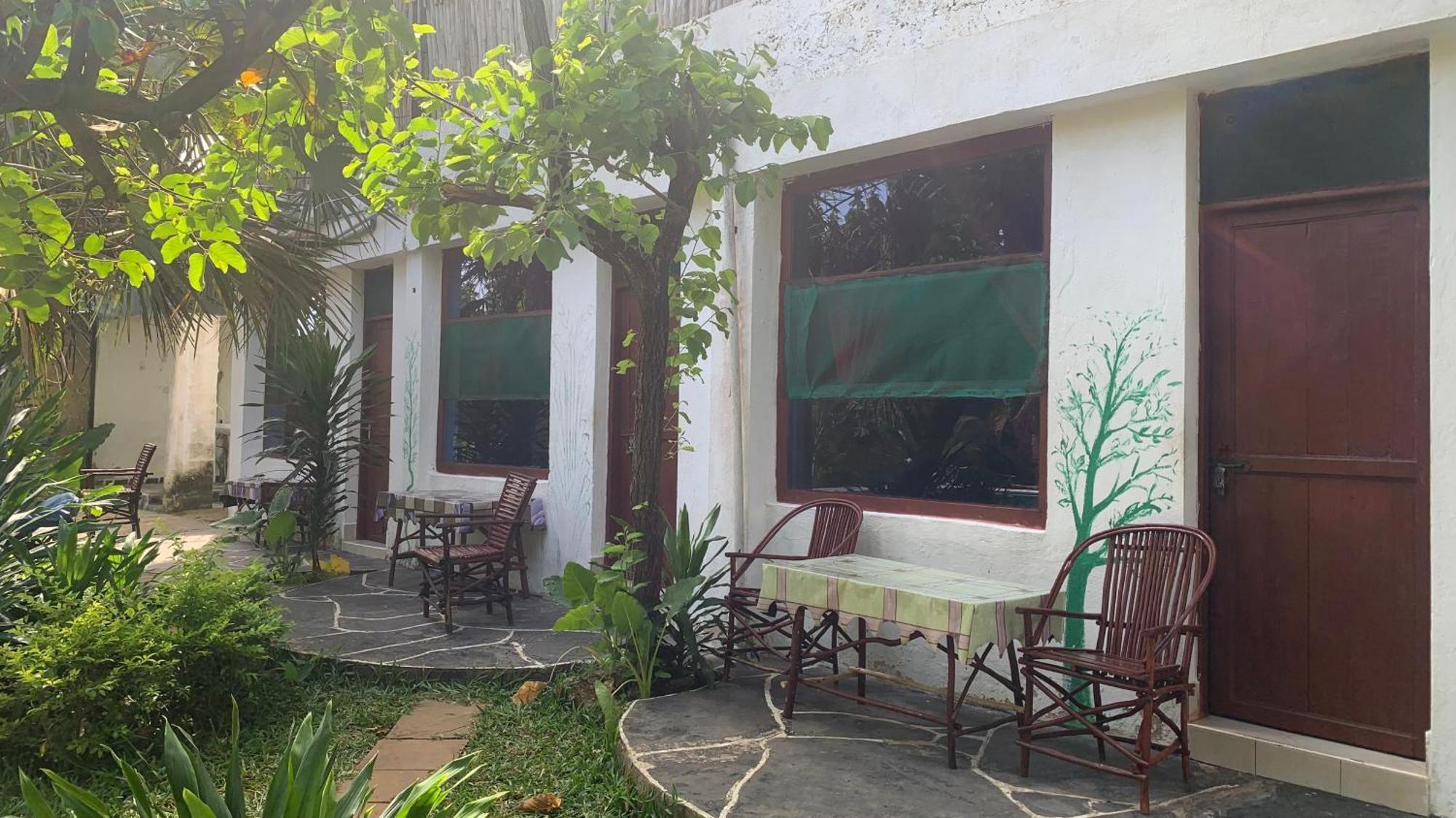 Diani Hostel 디아니 해변 외부 사진