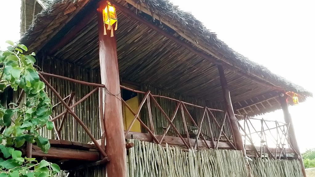 Diani Hostel 디아니 해변 외부 사진