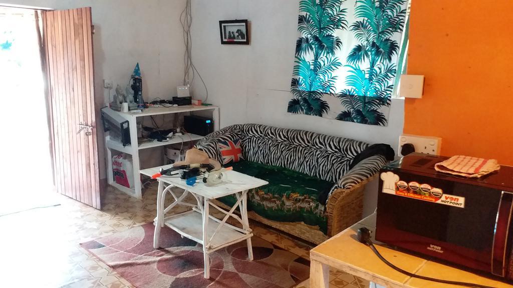 Diani Hostel 디아니 해변 외부 사진