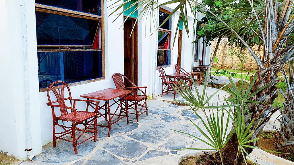 Diani Hostel 디아니 해변 외부 사진
