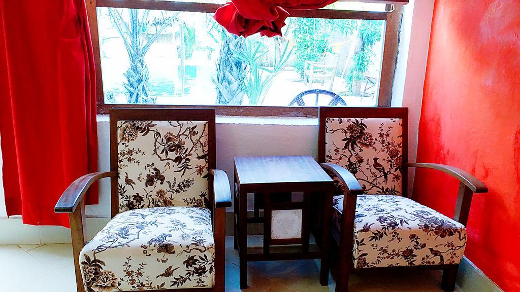 Diani Hostel 디아니 해변 외부 사진
