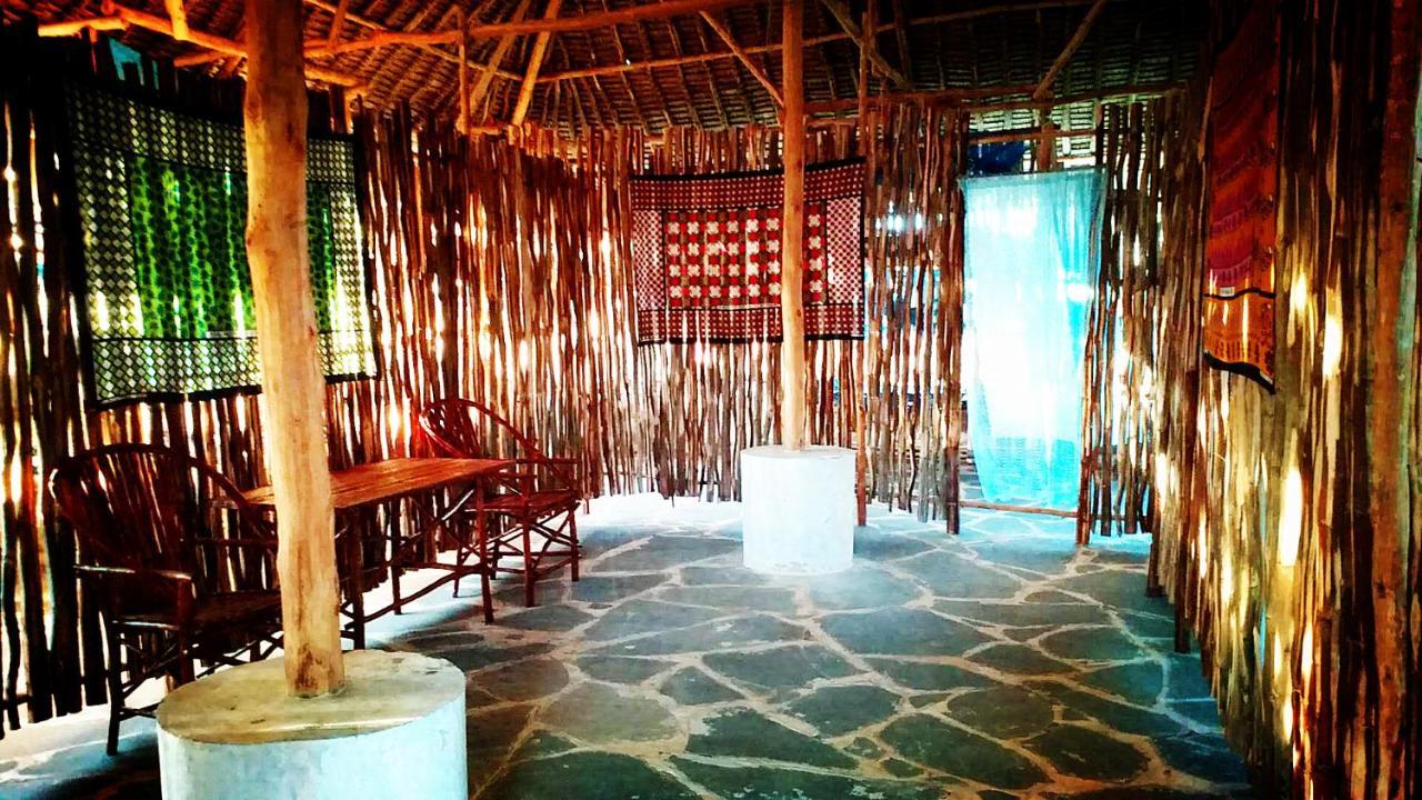 Diani Hostel 디아니 해변 외부 사진