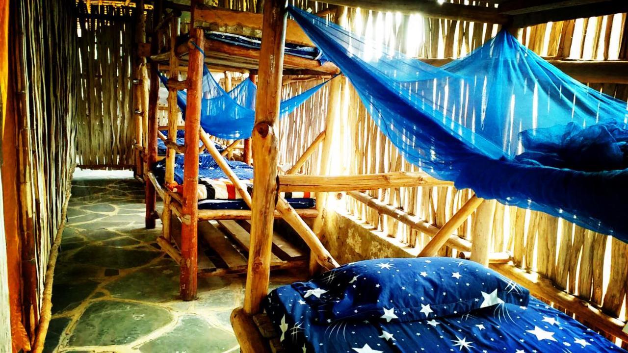 Diani Hostel 디아니 해변 외부 사진
